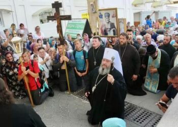 Традиційний Хресний хід до Почаєва переноситься