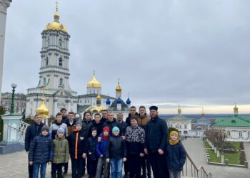 Вівтарники Каплички паломничали до Почаївської Лаври