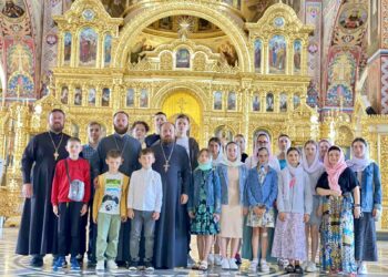 Вівтарники та юні хористи ковельського храму Почаївської ікони звершили паломниц