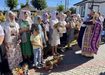 Наш народ з давнини  особливо шанує памʼять мучеників Маккавеїв та Винесення дре