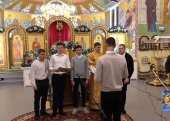 Вечір різдвяних колядок у нашому храмі та у церковному дворі. Відеоверсія.
