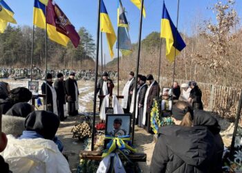 Ковель. Заупокійне богослужіння на могилах полеглих воїнів